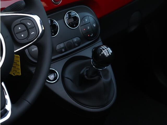 Fiat 500 1.0 Hybrid 70 PK RED | Navi | Carplay | Clima | Pano | 16"