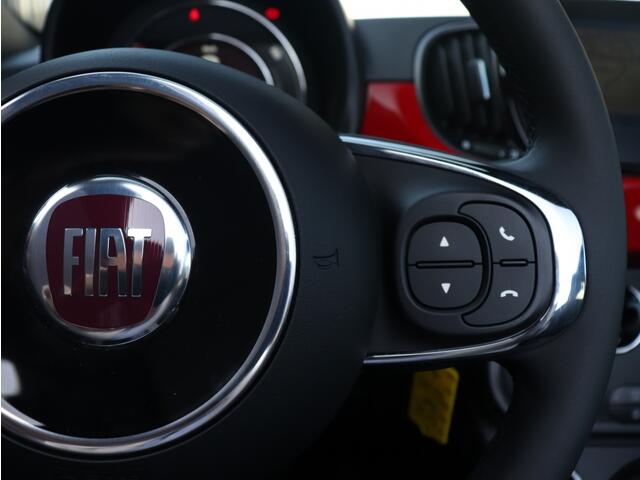 Fiat 500 1.0 Hybrid 70 PK RED | Navi | Carplay | Clima | Pano | 16"