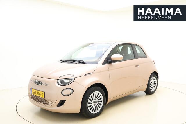 Fiat 500 Urban 42 kWh 118 Pk | Cruise Control | Climate Control | Apple Carplay & Android Auto