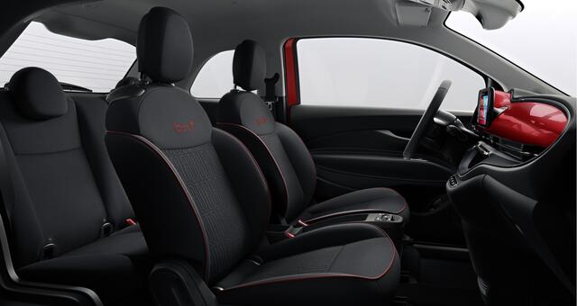 Fiat 500 RED 24 kWh DIRECT RIJDEN - GRATIS WALLBOX - 8 JAAR GARANTIE