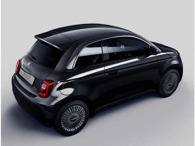 Fiat 500 RED 24 kWh DIRECT RIJDEN - 15" VELGEN - CAMERA - 8 JAAR GARANTIE
