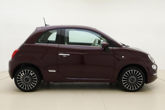Fiat 500 1.2 Lounge | Navigatie | Panoramadak | Airco | Lichtmetalen velgen | Weinig kilometers | Parkeersensoren | DAB Radio