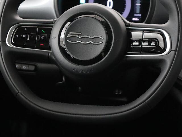 Fiat 500 Icon 42 kWh | Carplay | Cruise control | Climate control | Bluetooth | 16'' lichtmetalen velgen