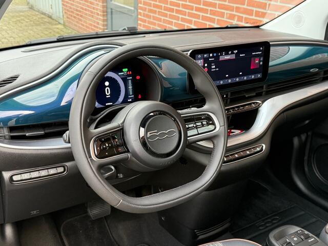 Fiat 500 3+1 ICON 42 KWH NAVI PANORAMA PDC CRUISE CARPLAY