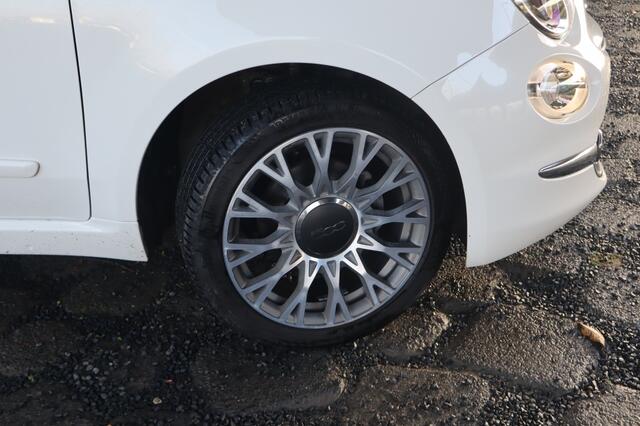 Fiat 500 1.2 Lounge | Geen import | Trekhaak | Navi | Airco | Panoramadak