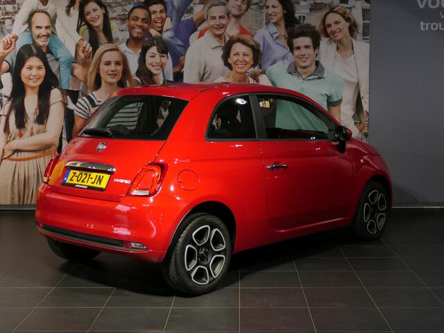 Fiat 500 1.0 Hybrid Club - Occasion Lease vanaf ¤349 p/m - Cruise - bluetooth - Apple carplay / Android auto