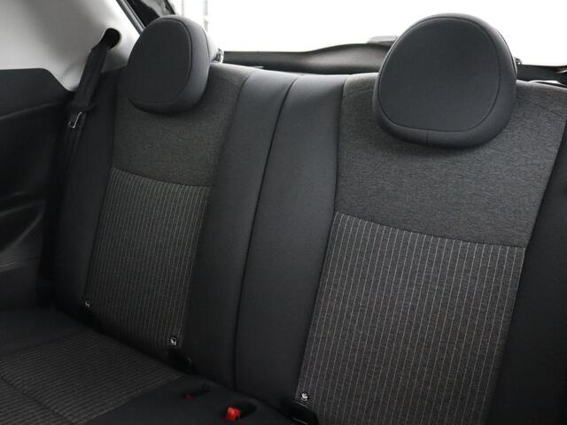 Fiat 500 3+1 Icon 42kWh | 3 Fase | Stoelverwarming | Camera | Carplay | Navigatie | Cruise control | Climate control | Bluetooth