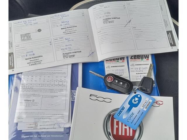 Fiat 500 0.9 TwinAir Turbo Collezione 80PK | NL AUTO | Nette Staat | CARPLAY | Volledige Onderhoudshistorie | Pano dak |