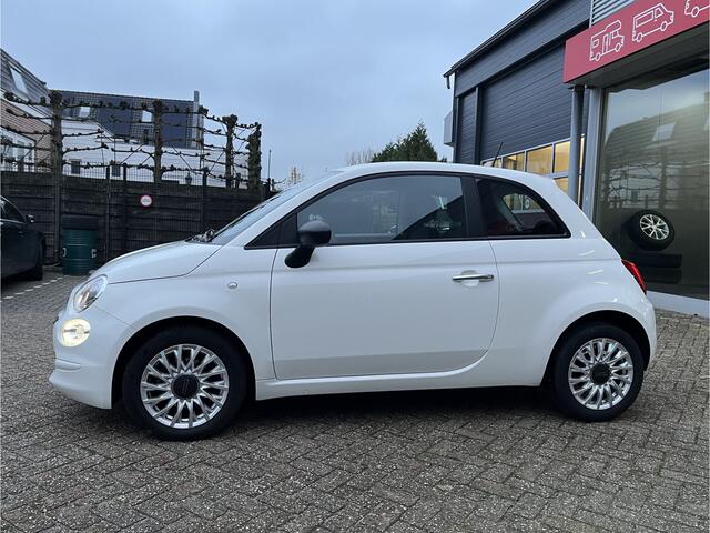 Fiat 500 1.0 Hybrid Cult Parkeersensoren, Navi, Bluetooth.