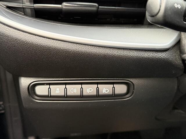 Fiat 500 Icon 42 kWh | NAP | Eerste eigenaar | Pack Winter | Navigatie | Climate Control | Cruise Control | Parkeersensoren | Lichtmetaal |