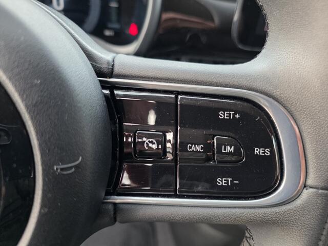 Fiat 500 airco, apple carplay/andriod. 42 kWh