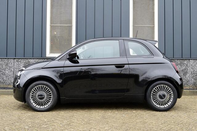 Fiat 500 Passion 42 kWh Rijklaarprijs-Garantie Navigatie Airco Apple carplay