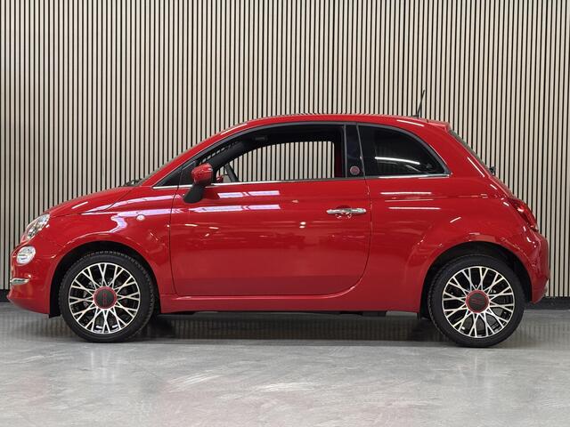 Fiat 500 1.0 Hybrid Dolcevita RED Panoramadak Navi Climat Cruise Parkeersensoren Digitaal Dashboard 16" LM Velgen