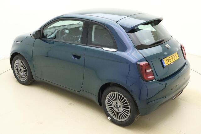 Fiat 500 1.0 Hybrid Torino Launch Edition | Navigatie via Apple Carplay/Android auto | LED verlichting | Lichtmetalen velgen | Parkeersensoren | Keyless | Cruise control