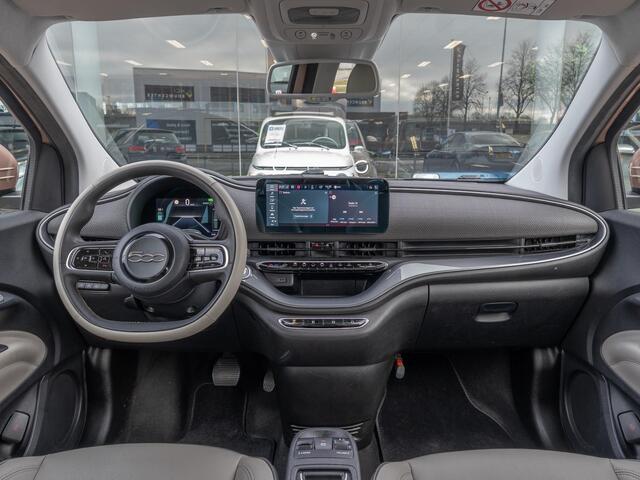 Fiat 500 3+1 La Prima 42 kWh | Rose Gold | Dealer onderhouden | Camera