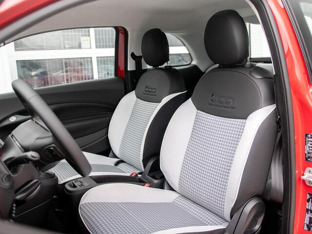 Fiat 500 Hybrid Torino Launch Edition | Private Lease ¤ 379,- | New | Clima | Carplay | PDC | Priv Glass | Rosso Passione