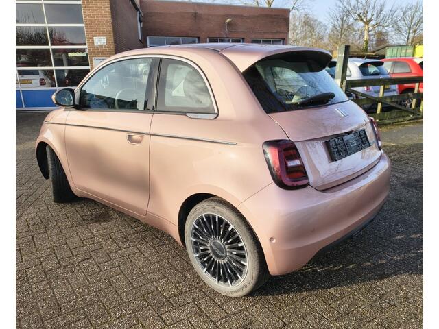 Fiat 500 E- La Prima 42KW -Snelladen- WinterSale Korting!