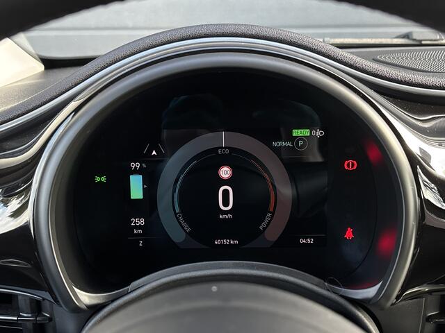 Fiat 500 Urban 42 kWh - Apple Carplay/Android Auto - Climate Control -