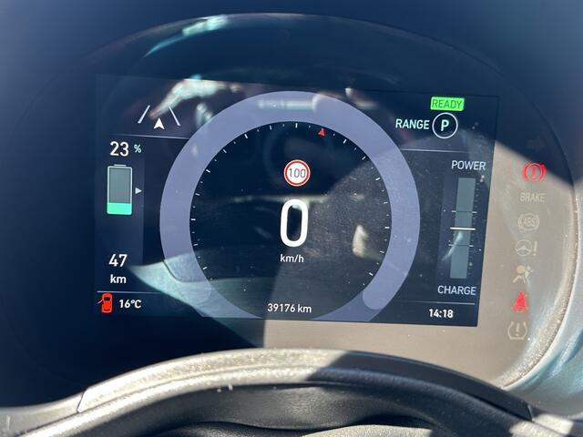 Fiat 500 Electrisch SOH 92% Icon 42 kWh | CarPlay | Cruise | Airco | Winterpak. | PDC