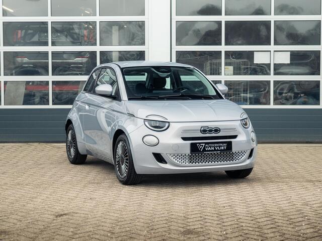 Fiat 500 Hybrid Torino Launch Edition | Clima | Carplay | PDC | Priv Glass | Celestial Blue