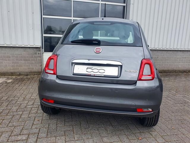 Fiat 500 1.0 Hybrid Club Carplay | BTW
