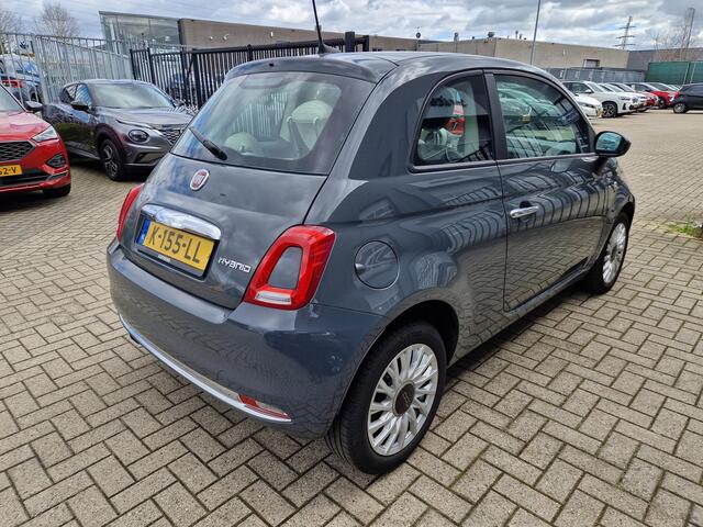 Fiat 500 1.0 Hybrid Lounge | Airco | Apple CarPlay / Android Auto navigatie | Bluetooth |