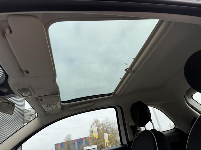 Fiat 500 BWJ 2018 | 0.9 TwinAir 81PK Turbo Lounge | PANO DAK | CLIMA | NAVI | CRUISE | CARPLAY | LICHTMETAAL | PDC |