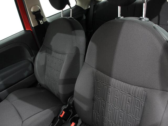 Fiat 500 1.0 Hybrid Vita Comfort | Navigatie | Apple Carplay/Android Auto | Parkeer sensoren | Cruise Control | Airco