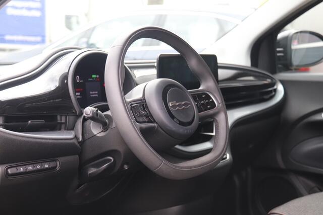 Fiat 500 3+1 Passion 42 kWh, Cruise, Navi