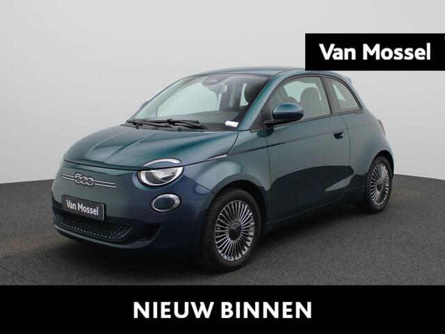 Fiat 500 500e 42 kWh Icon | Climate Control / ECC | Licht metalen velgen 16 inch | Cruise control | Navigatie | Stoelverwarming | Achteruitrijcamera |