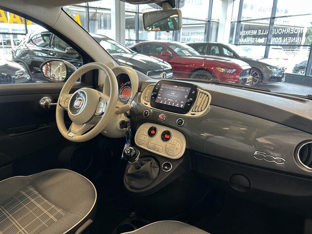 Fiat 500 1.0 Hybrid Star | Panoramadak | Apple carplay | Cruise control | Multimediascherm | Bluetooth | 6 versnellingen | LM velgen