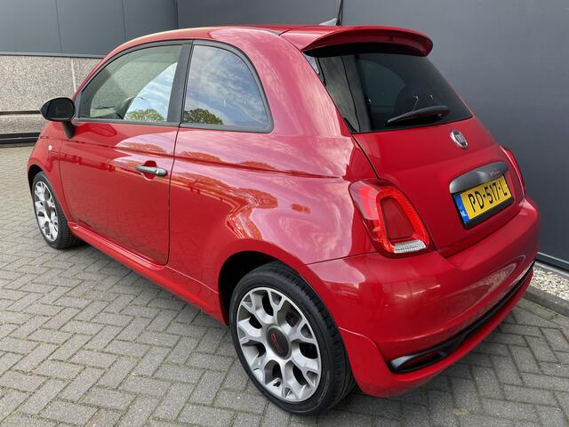 Fiat 500 0.9 TwinAir Turbo Sport Airco - U-connect - Navigatiesysteem - Bluetooth - Cruise control - Elektrische ramen voor - Extra getint glas achter - Licht metalen velgen 16 inch - Mistlampen voor - Radio - Start/stop sys