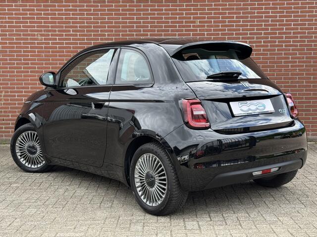 Fiat 500 Icon 24 kWh NAV CRUISE CARPLAY DAB LMV
