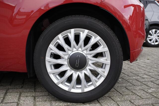 Fiat 500 1.0 Hybrid Dolcevita / Climate controle / Apple CarPlay / P