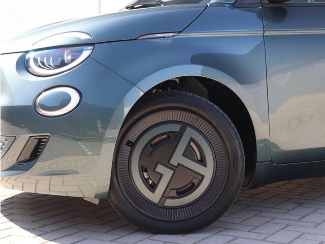 Fiat 500 Giorgio Armani Edition 42 kWh | LED | JBL | Limited Edition
