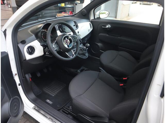 Fiat 500 1.0 Hybrid Dolcevita Finale Navi / Pano / Carplay / Elekramen UNIEKE KILOMETERSTAND