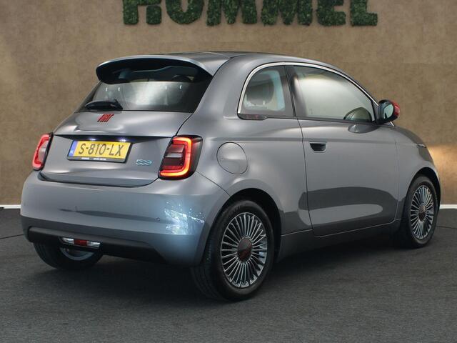 Fiat 500 RED 42 kWh - ORIGINEEL NEDERLANDSE AUTO - 3 FASE LADEN - CLIMATE CONTROL - BLUETOOTH - DAB AUDIO - LICHT METALEN VELGEN - CRUISE CONTROL - PARKEERSENSOREN ACHTER - NAVIGATIE