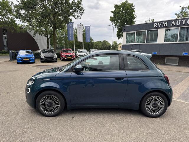 Fiat 500 RED 42 kWh SOH 92% | NAVIGATIE | AIRCO CLIMATE CONTROL | CRUISE CONTROL | DEALER ONDERHOUDEN