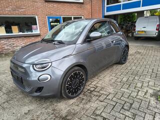 fiat-500-e-la-prima-by-bocelli--all
