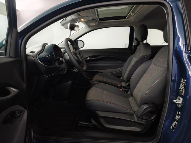 Fiat 500 Icon 42 kWh | Panoramadak | Stoelverwarming | Navigatie | DAB+