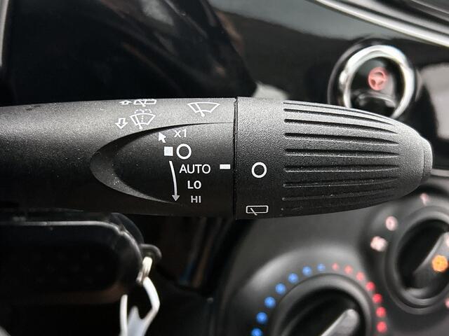 Fiat 500 1.2 Lounge Pano, Carplay, DAB