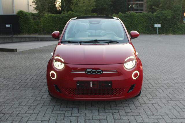 Fiat 500 Cabrio La Prima 42 kWh Clima-Leder-JBL-Camera-Stoelverwarming