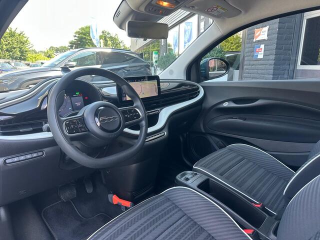 Fiat 500 3+1 Passion 42 kWh, Automaat, Navi, CarPlay, Cruise, Bluetooth, NAP, SOH 91.3%