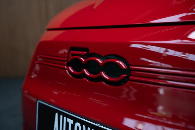 Fiat 500 24 kWh Navi Airco Stoelverwarming Cruise C. 3-Fase LED Carplay BTW auto SOH: 95,0%