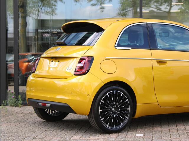 Fiat 500 La Prima 42 kWh VOORRAAD KORTING