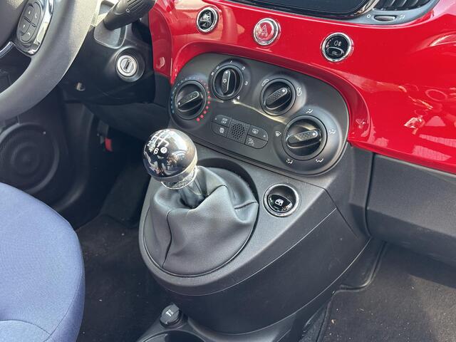Fiat 500 1.0 Hybrid Club | Airco | CarPlay | Cruise control