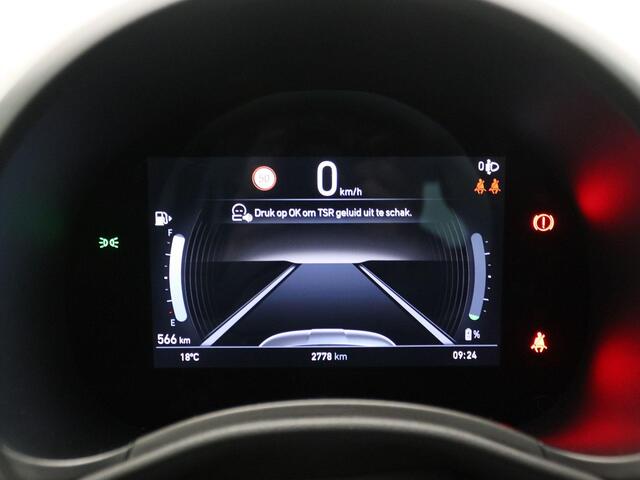 Fiat 500 1.0 Hybrid La Prima | 17"Lichtmetalen Velgen | Navigatie | Camera | Lederen Stoelbekleding | Tot 8 jaar Speciale Garantie!