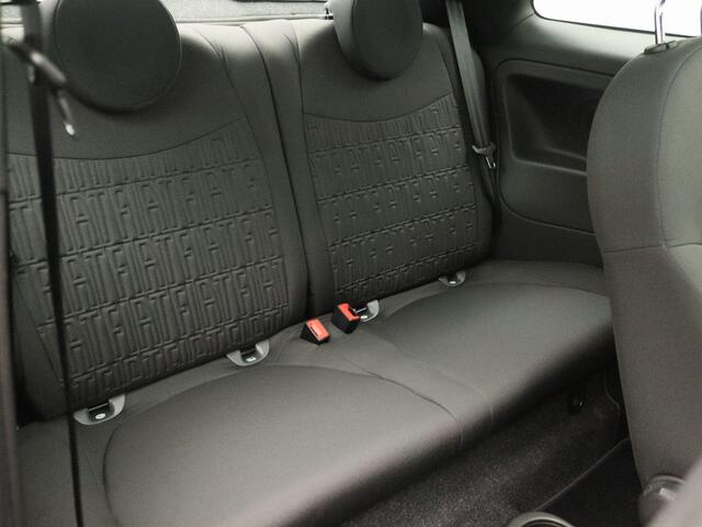 Fiat 500 1.0 Hybrid Dolcevita | Apple Carplay/Android Auto | Climate Control | Lichtmetalen Velgen |
