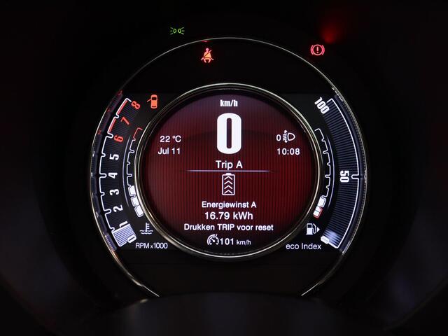Fiat 500 1.0 Hybrid Launch Edition | Panoramadak | Airco | Parkeersensoren | Navigatie