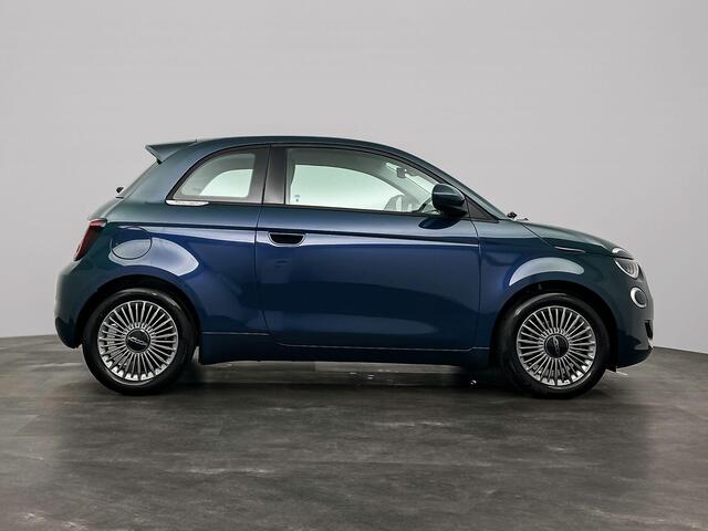 Fiat 500 1.0 Hybrid Torino Launch Edition | Cruise Control Parkeersensoren Achter | Apple Carplay & Android Auto